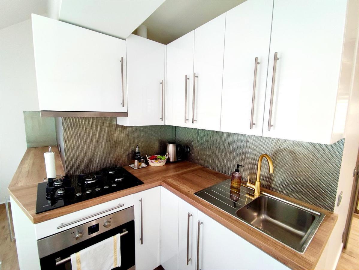 Sun Apartment Center City Kisinyov Kültér fotó